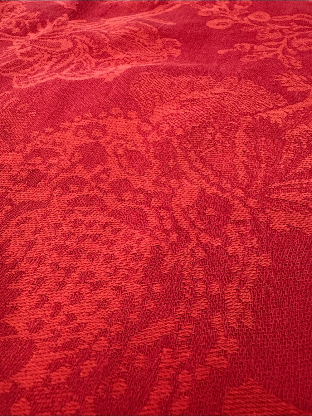 Williams Sonoma Scroll Jacquard runner red